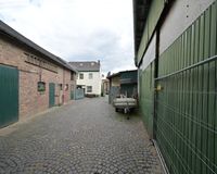 Hofraum von hinten